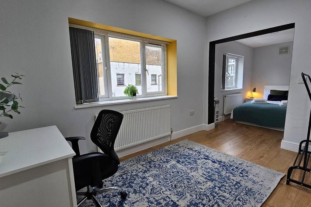 Charming Chalk Farm Apartment *